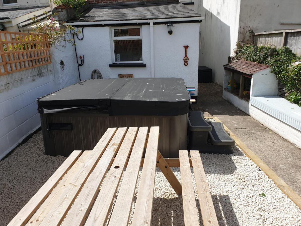 Belmont Villa - 4 Bed - Hot Tub Additional Cost - Sleeps 10-Tjs22Bv Ilfracombe Exteriér fotografie