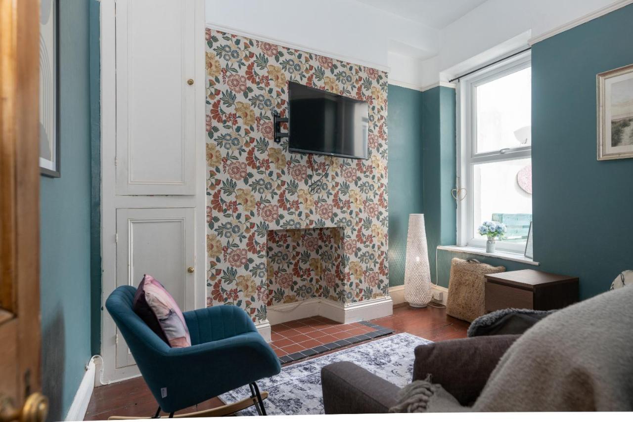 Belmont Villa - 4 Bed - Hot Tub Additional Cost - Sleeps 10-Tjs22Bv Ilfracombe Exteriér fotografie
